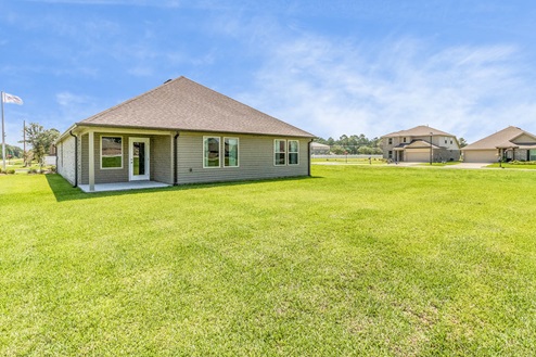 Welcome to Savannah Lakes in Lake Charles, LA. Move-in ready new homes for sale